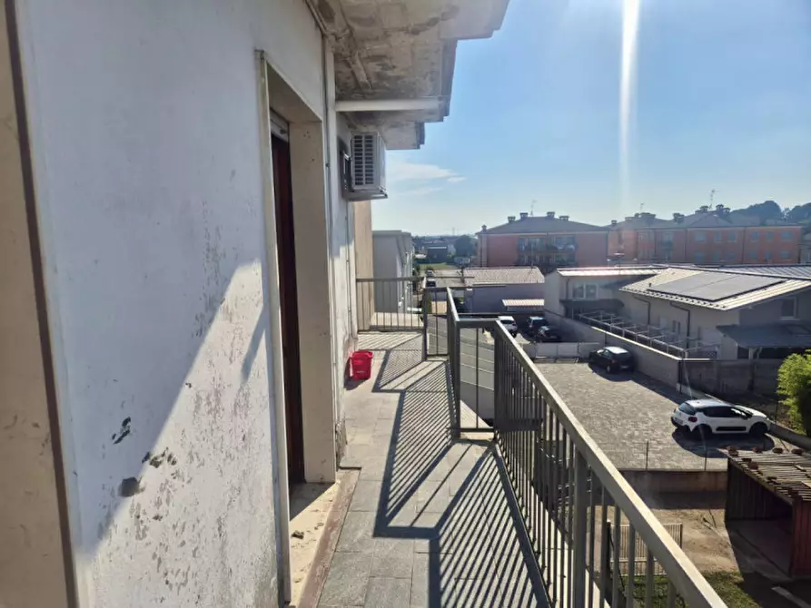 Immagine 16 di Appartamento in vendita  in Via Vittorio Veneto, 42 a Casaleone