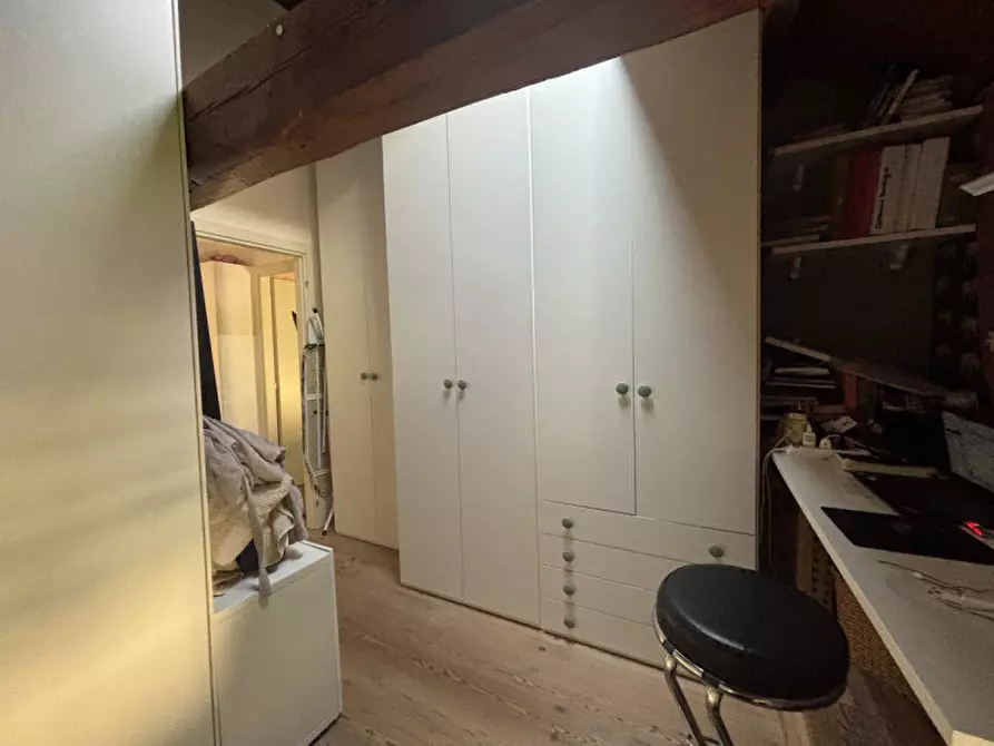 Immagine 14 di Appartamento in vendita  in Via Guglielmo Marconi n. 114 a Vittorio Veneto