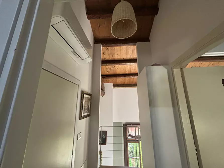 Immagine 17 di Appartamento in vendita  in Via Guglielmo Marconi n. 114 a Vittorio Veneto