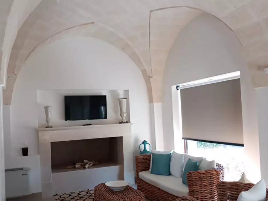 Immagine 33 di Villa in vendita  in C.da Angeluzzi a San Michele Salentino