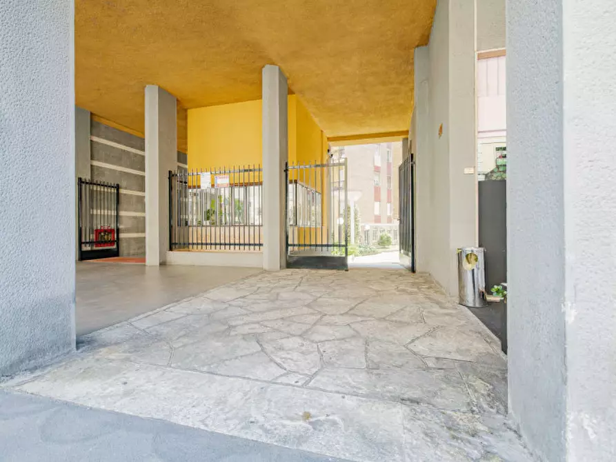 Immagine 34 di Appartamento in affitto  in Via Giuseppe Antonio Borgese, 14 a Milano