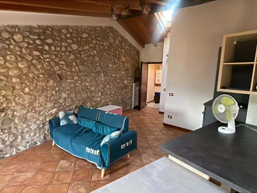 Immagine 12 di Appartamento in affitto  in via trento 64 a San Felice Del Benaco