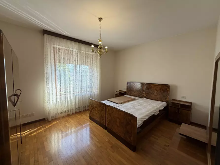 Immagine 3 di Appartamento in vendita  in Via Perini a Vittorio Veneto