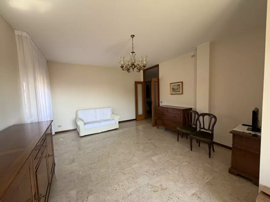 Immagine 10 di Appartamento in vendita  in Via Perini a Vittorio Veneto