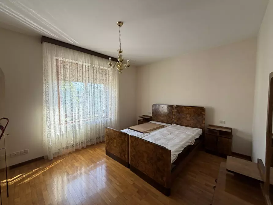 Immagine 16 di Appartamento in vendita  in Via Perini a Vittorio Veneto