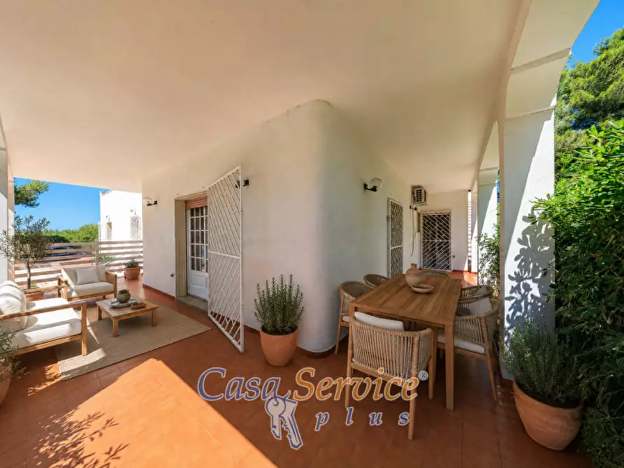 Immagine 25 di Villa in vendita  in Parco Naturale Regionale Litorale di Ugento, SP88, 73059 Ugento LE, Italia a Ugento
