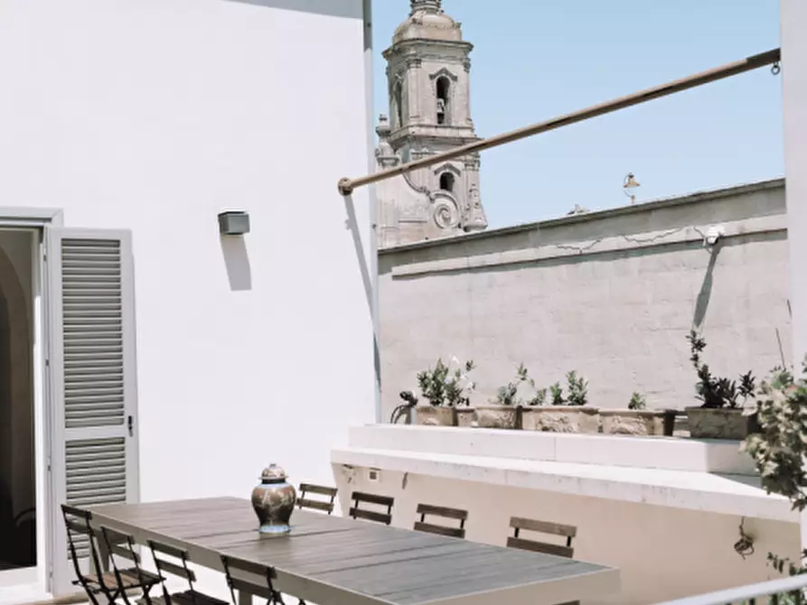 Immagine 1 di Hotel in vendita  in Corso della Repubblica a Montescaglioso