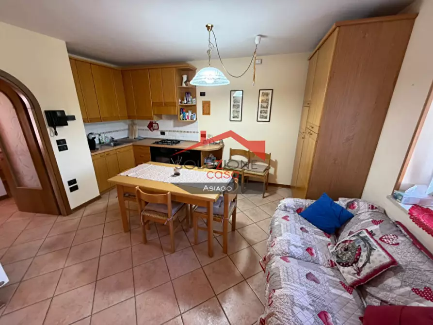 Immagine 2 di Appartamento in affitto  a Asiago
