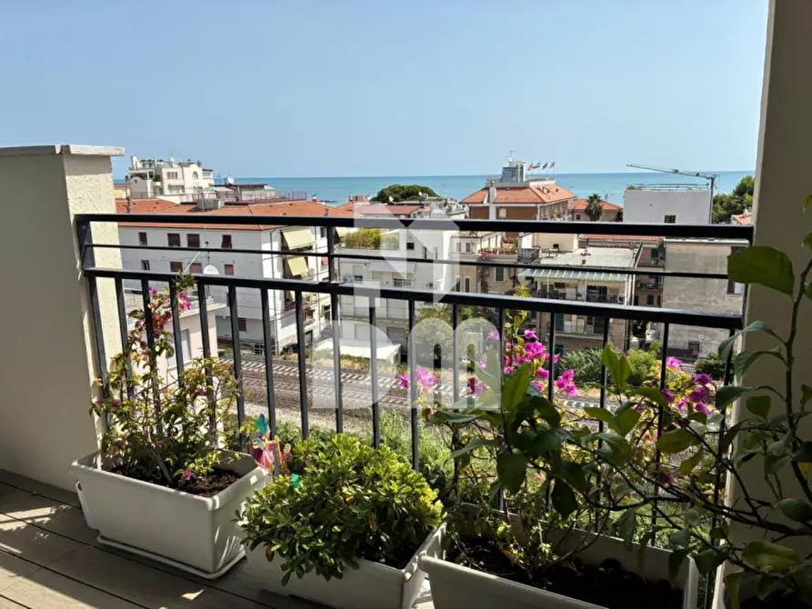 Immagine 2 di Appartamento in vendita  in Via Piemonte a San Benedetto Del Tronto