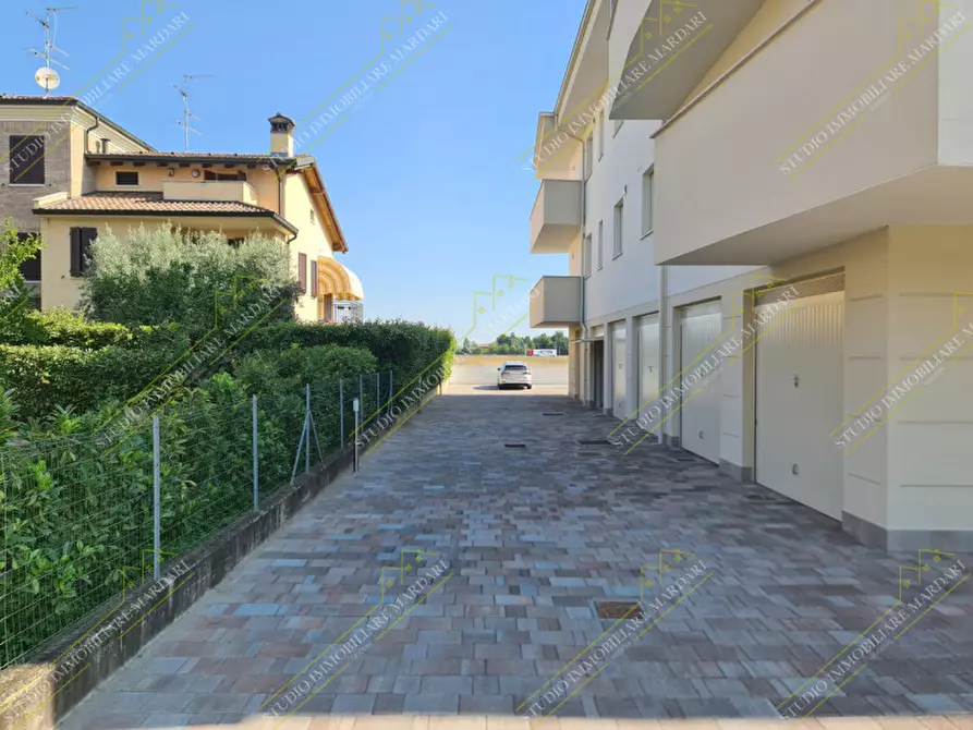 Immagine 37 di Appartamento in vendita  in Via San Lorenzo a Nonantola