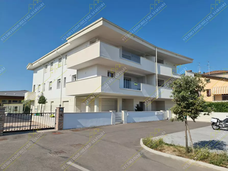 Immagine 43 di Appartamento in vendita  in Via San Lorenzo a Nonantola