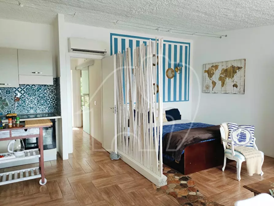 Immagine 5 di Appartamento in vendita  a Bardolino