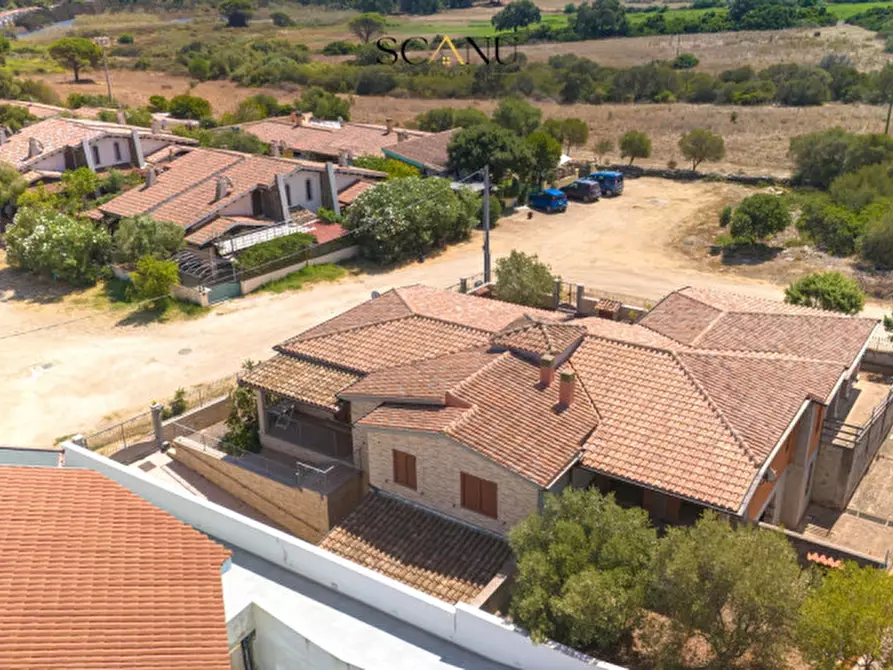 Immagine 4 di Casa bifamiliare in vendita  in Via Mar Nero a Siniscola