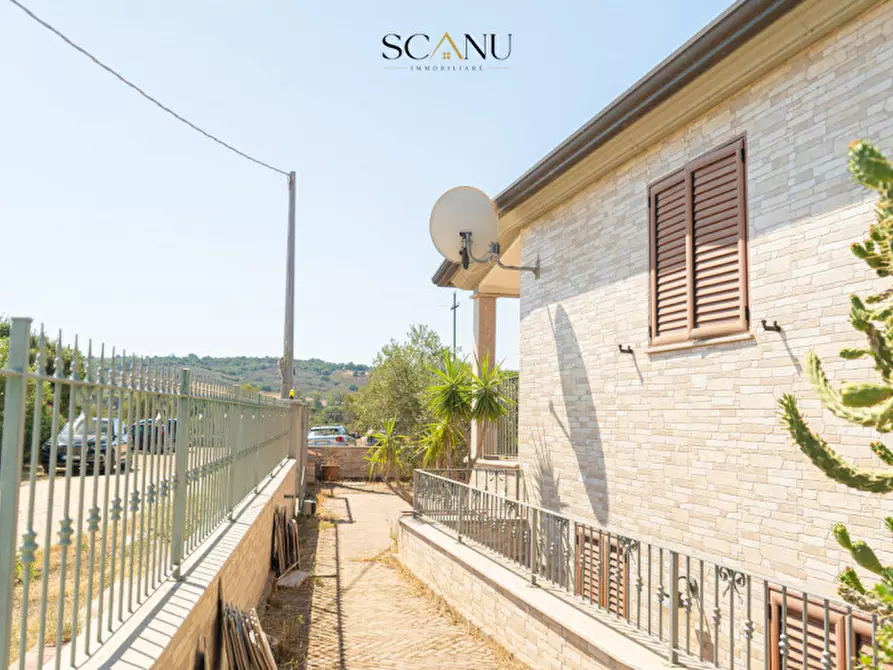 Immagine 48 di Casa bifamiliare in vendita  in Via Mar Nero a Siniscola