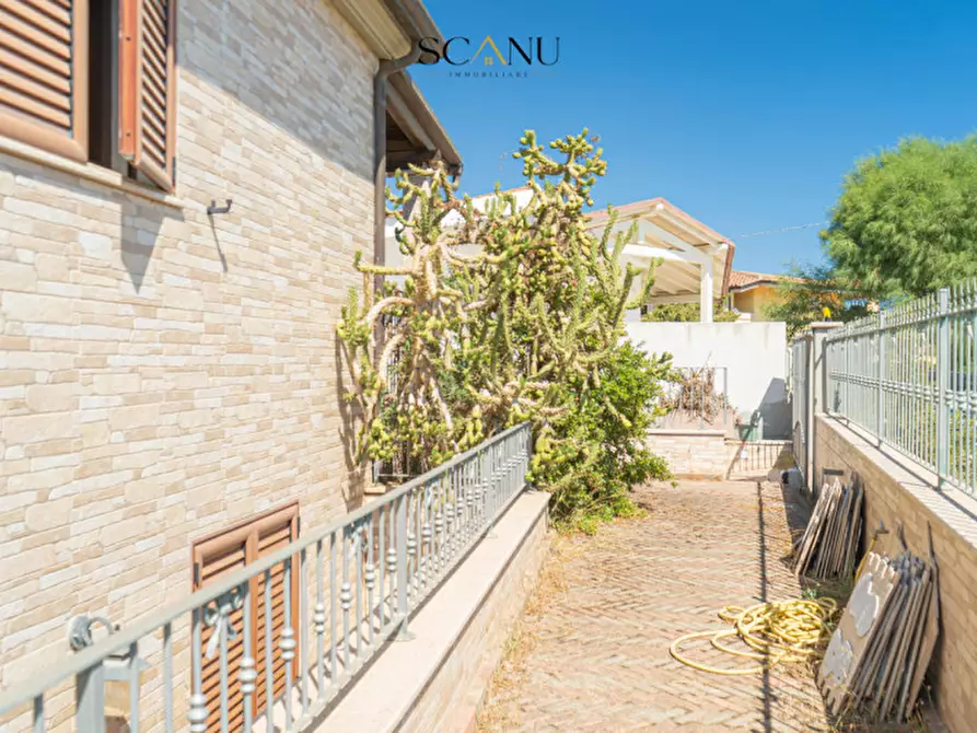 Immagine 49 di Casa bifamiliare in vendita  in Via Mar Nero a Siniscola