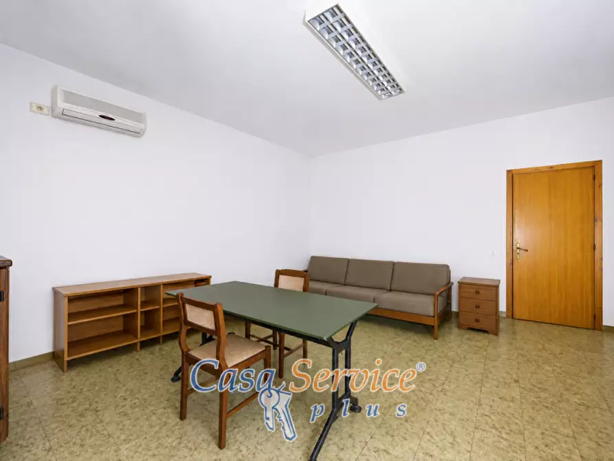 Immagine 15 di Appartamento in vendita  in via vecchia matino a Casarano