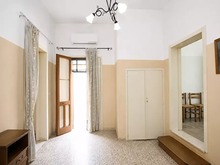 Immagine 11 di Casa indipendente in vendita  in Via Bolzano a Matino