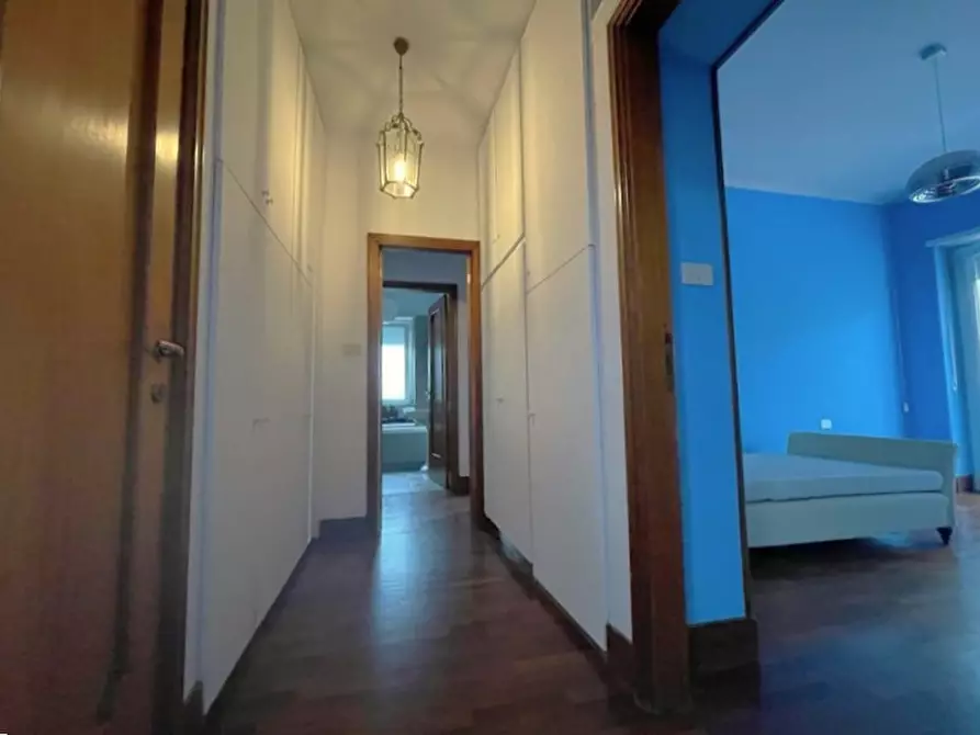 Immagine 3 di Appartamento in vendita  in Viale J. F. Kennedy, 78 a Pescara