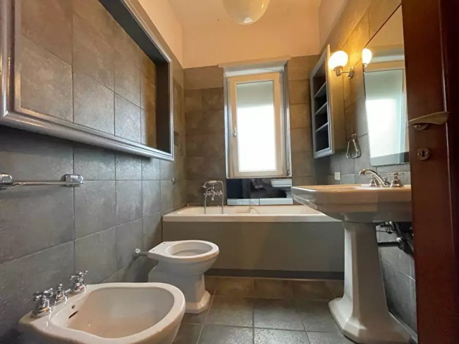 Immagine 9 di Appartamento in vendita  in Viale J. F. Kennedy, 78 a Pescara