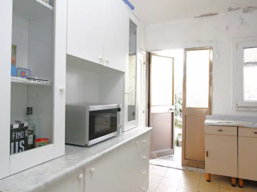 Immagine 25 di Casa indipendente in vendita  in Via Guglielmo Marconi a Presicce-Acquarica