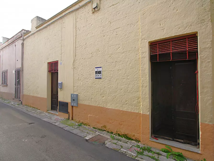 Immagine 27 di Casa indipendente in vendita  in Via Guglielmo Marconi a Presicce-Acquarica