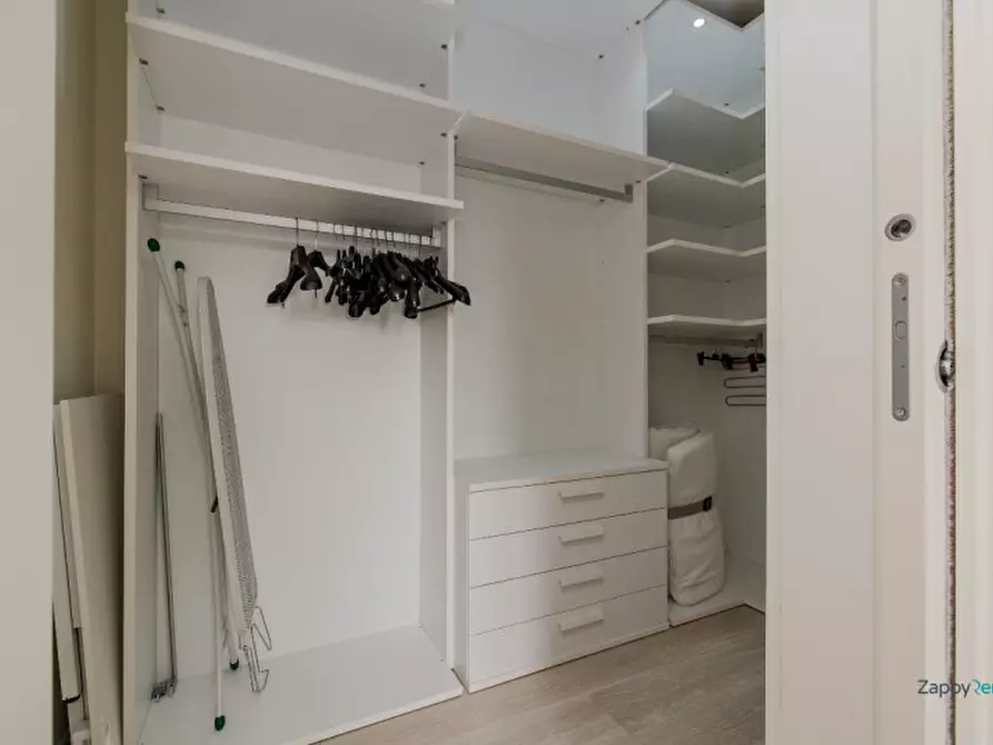 Immagine 14 di Appartamento in affitto  in Via Enrico Cosenz, 13 a Milano