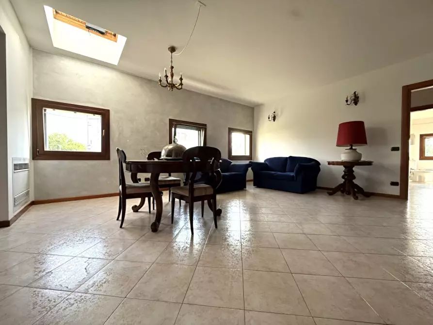 Immagine 8 di Appartamento in affitto  in Viale Fiume a Este