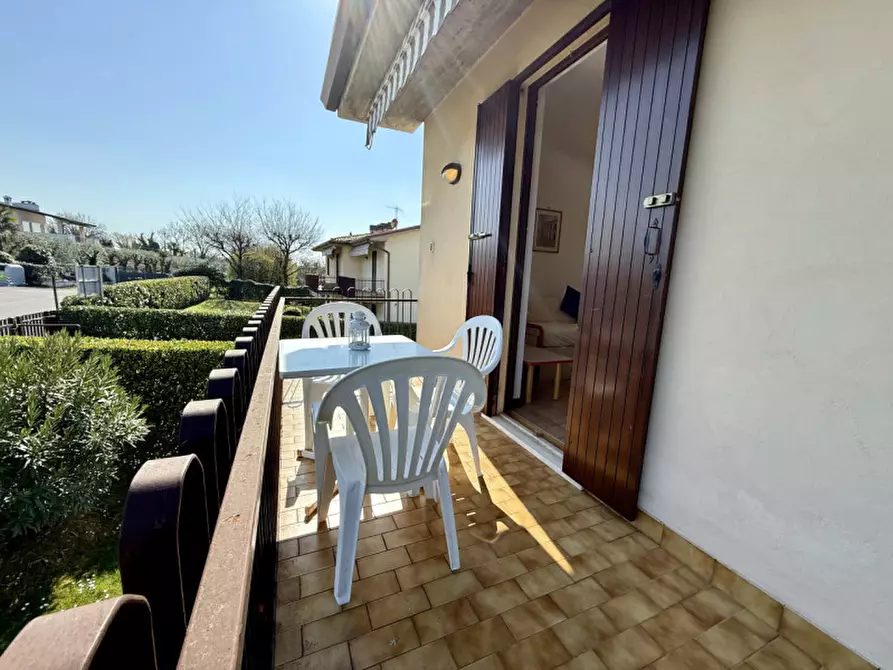 Immagine 12 di Appartamento in affitto  in via Monte Baldo a Lazise