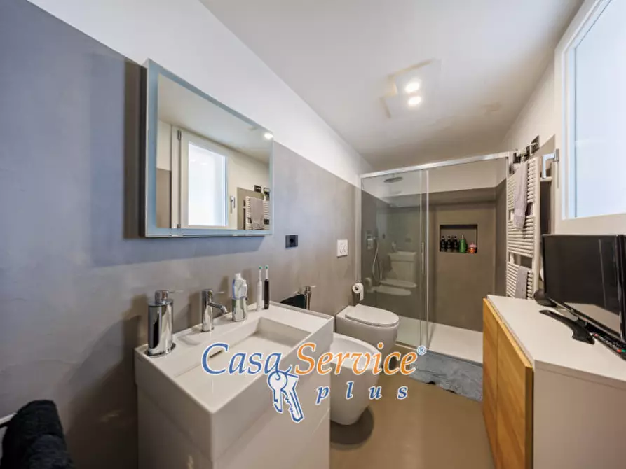 Immagine 32 di Casa indipendente in vendita  in Via Vincenzo Bellini a Casarano