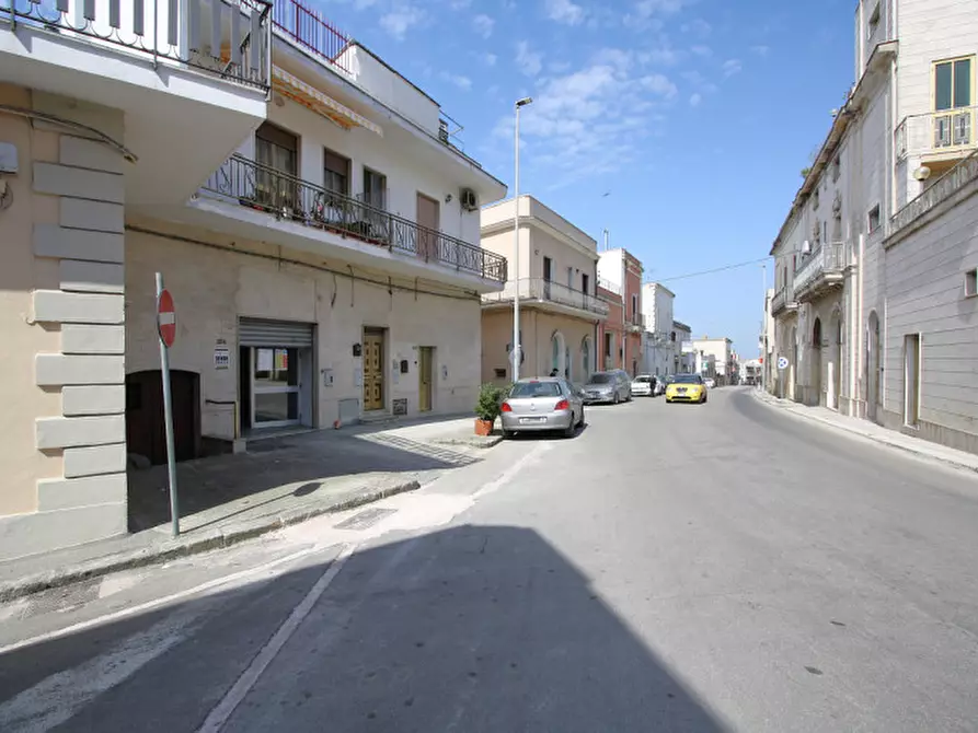 Immagine 20 di Negozio in vendita  in Via Roma a Matino