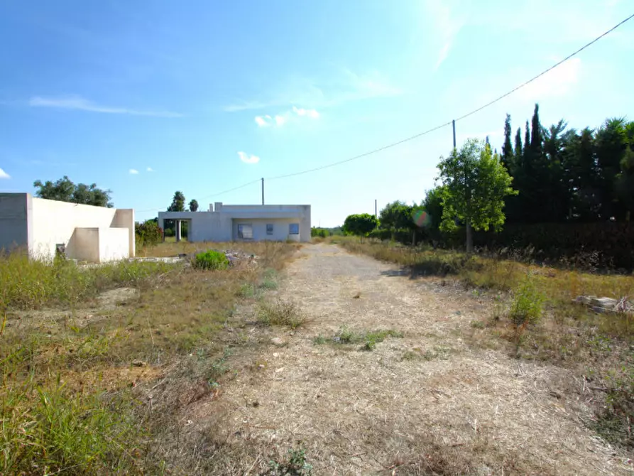 Immagine 2 di Villa in vendita  in Strada Vicinale Frasca a Matino