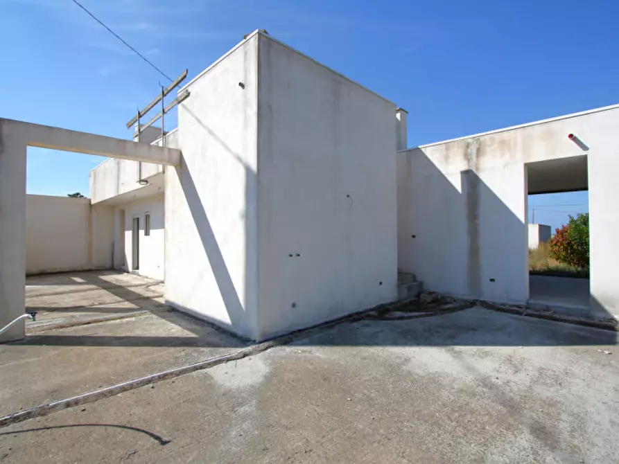 Immagine 15 di Villa in vendita  in Strada Vicinale Frasca a Matino