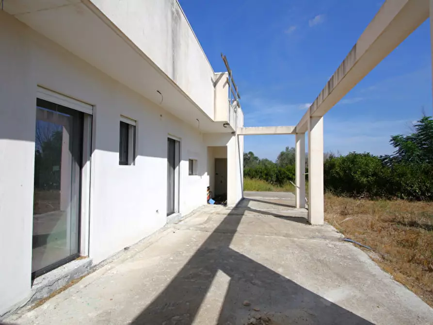 Immagine 17 di Villa in vendita  in Strada Vicinale Frasca a Matino