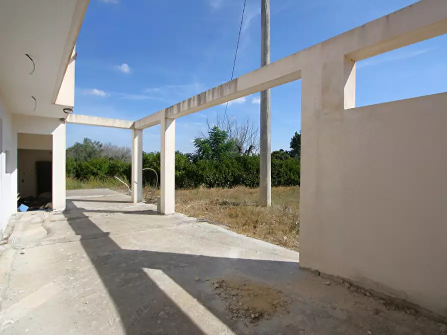 Immagine 18 di Villa in vendita  in Strada Vicinale Frasca a Matino