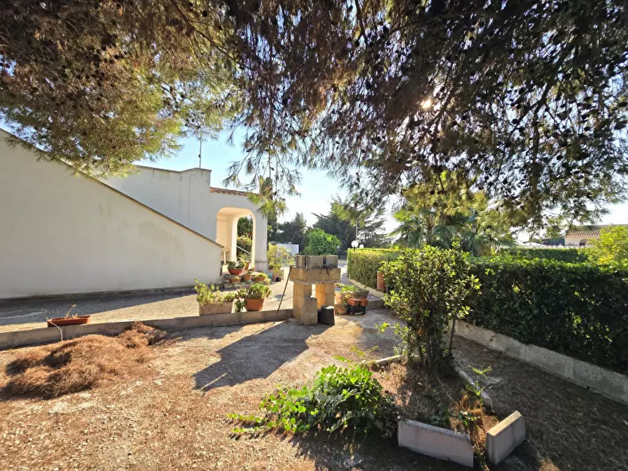Immagine 30 di Villa in vendita  in via dei garofani 17 a Lecce