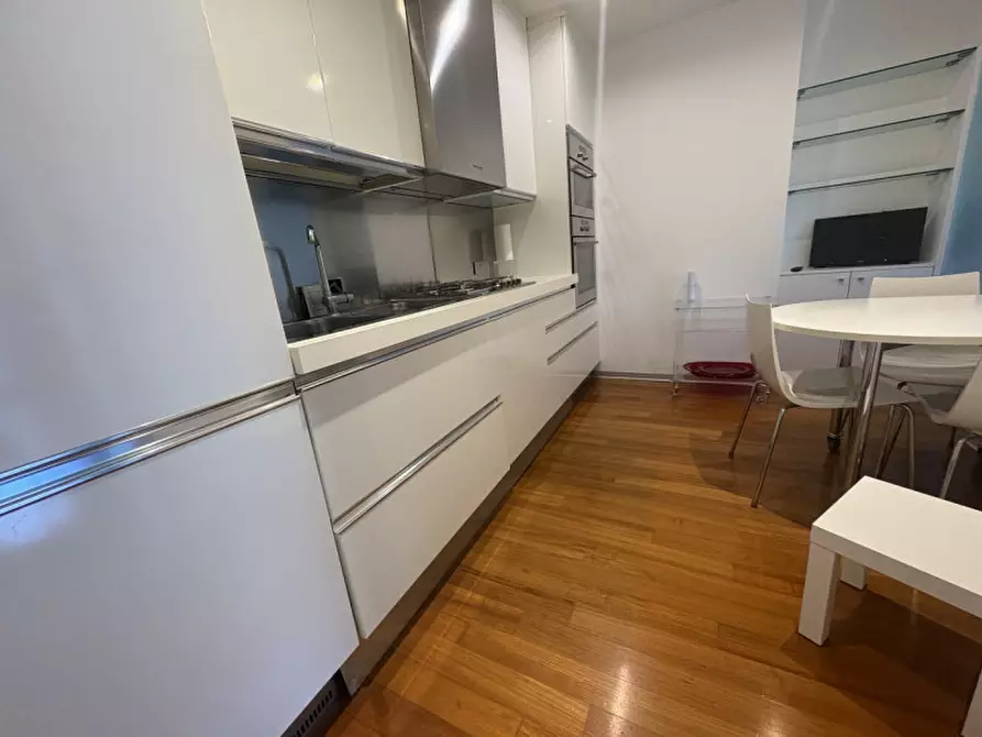 Immagine 5 di Appartamento in vendita  in corso milano a Padova
