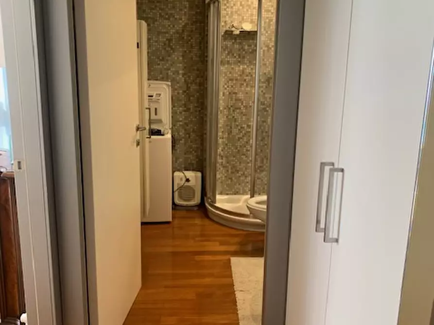 Immagine 23 di Appartamento in vendita  in corso milano a Padova