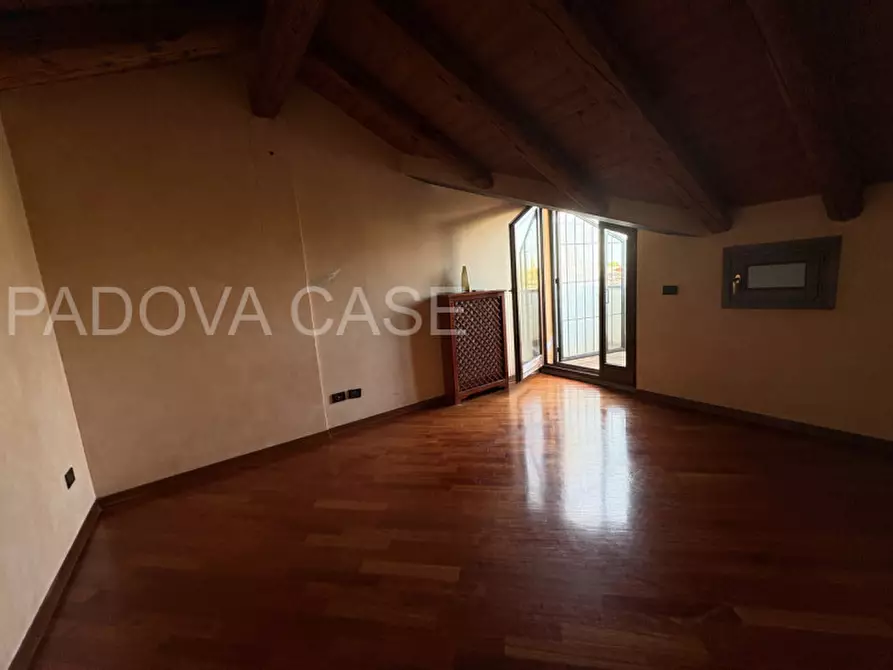Immagine 14 di Attico in vendita  in via beltrame a Padova