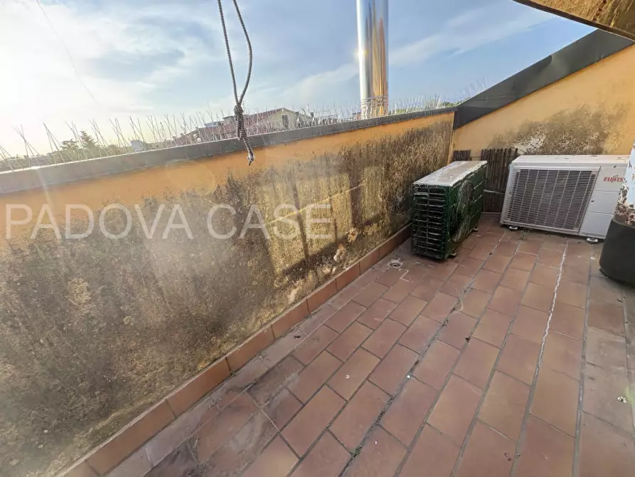 Immagine 18 di Attico in vendita  in via beltrame a Padova