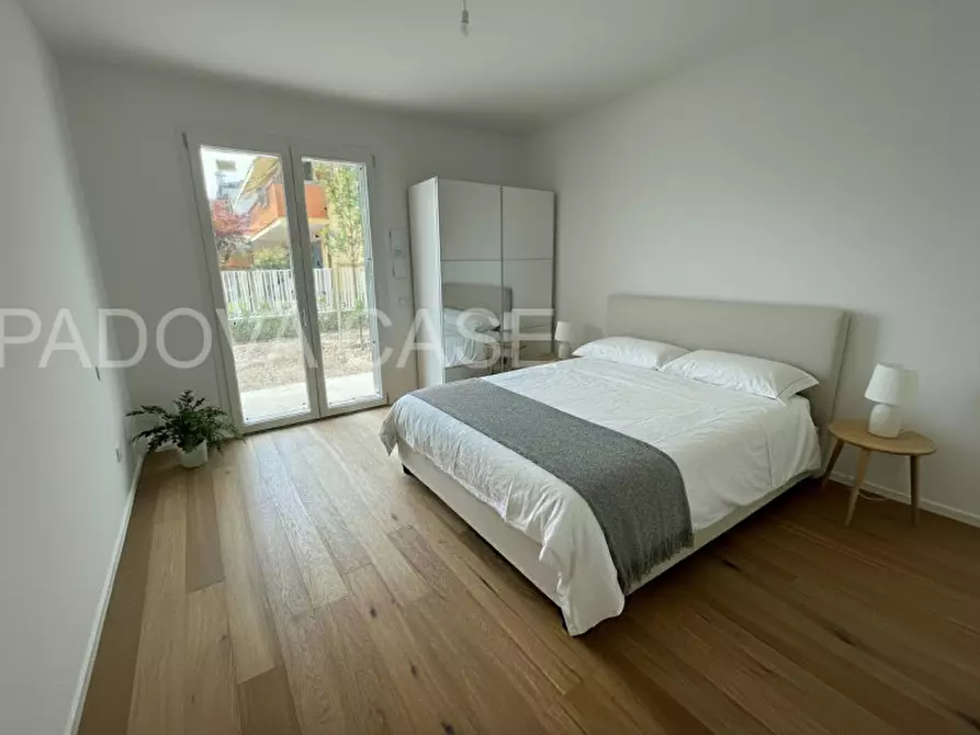 Immagine 4 di Appartamento in vendita  in via comino a Padova