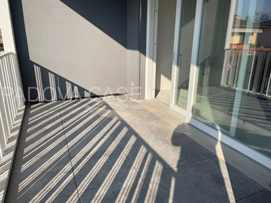 Immagine 5 di Appartamento in vendita  in via comino a Padova