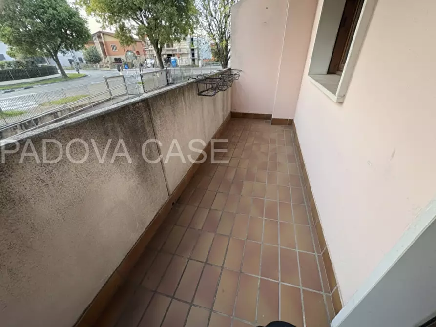 Immagine 6 di Appartamento in vendita  in Via Verona a Albignasego