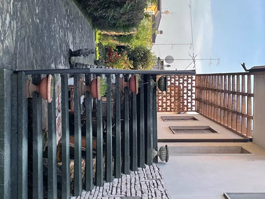 Immagine 6 di Villa in vendita  in perugino a Padova