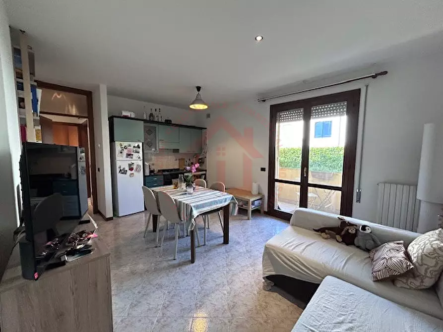 Immagine 2 di Appartamento in vendita  in Via Fratelli Bandiera a Mestrino