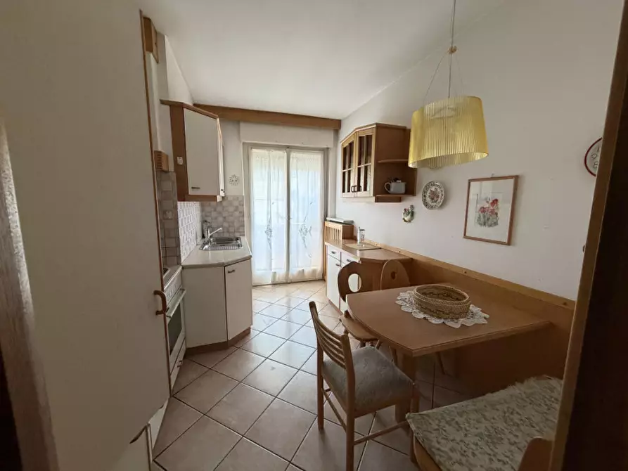 Immagine 12 di Appartamento in vendita  in Via Dolomiti - Dolomitenstraße a Bolzano