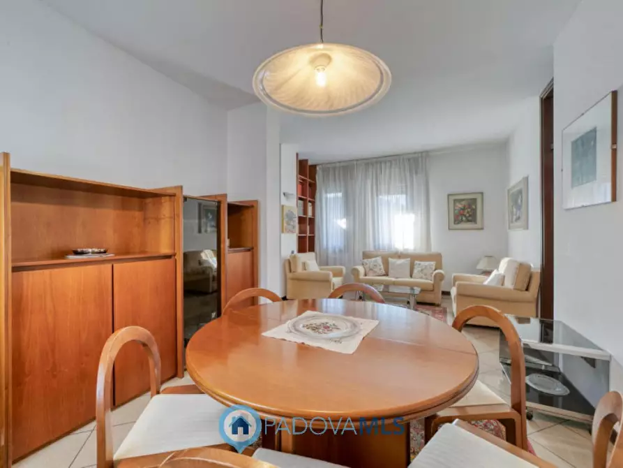 Immagine 17 di Villa in vendita  in Via Sebastiano Giacomelli a Padova