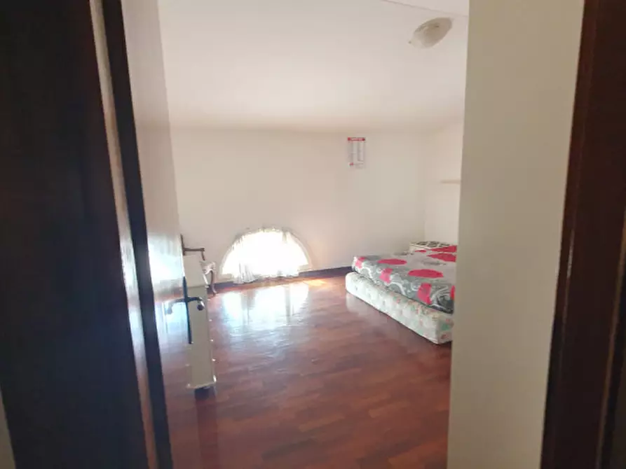 Immagine 9 di Appartamento in vendita  in Via Ognibene 5 a Lonigo