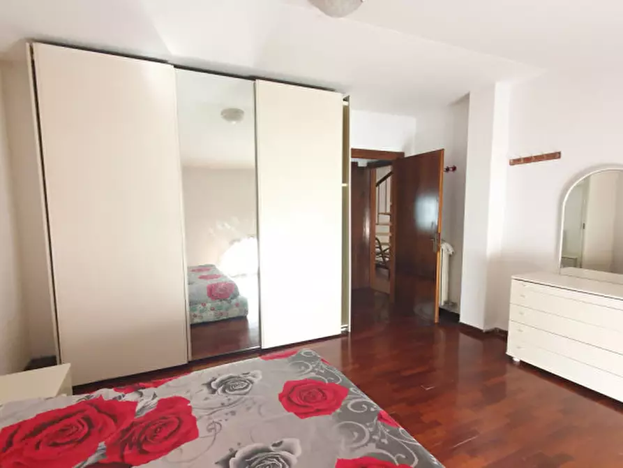 Immagine 11 di Appartamento in vendita  in Via Ognibene 5 a Lonigo