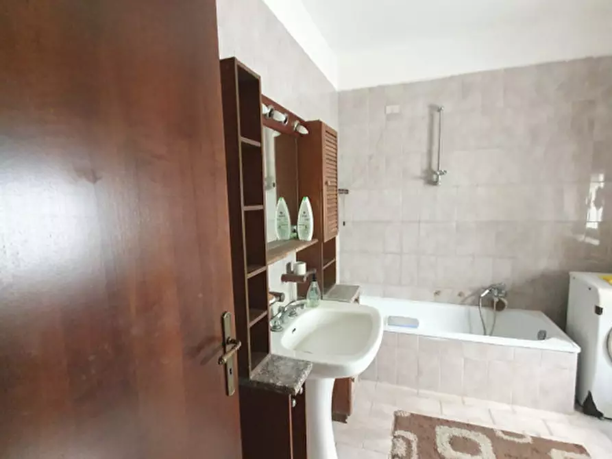 Immagine 12 di Appartamento in vendita  in Via Ognibene 5 a Lonigo