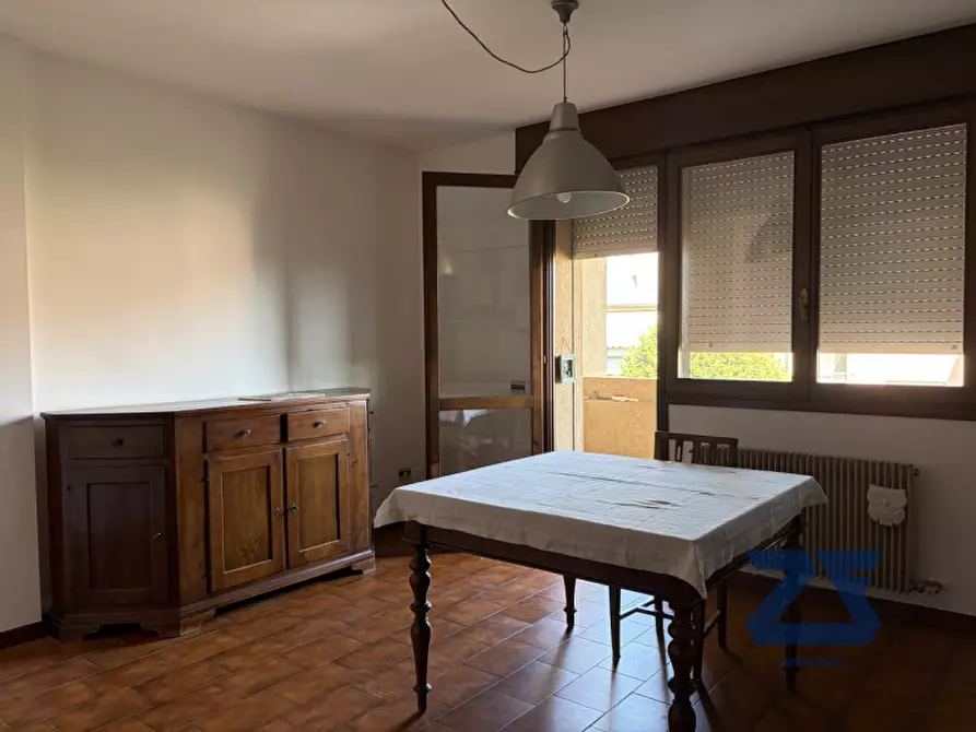 Immagine 4 di Appartamento in vendita  in Via Roana a Castelfranco Veneto